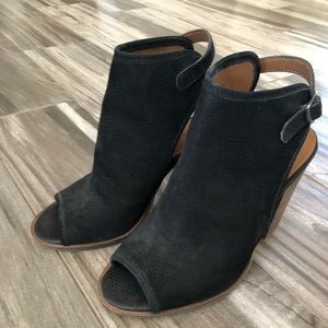 Lucky Brand Lisza booties